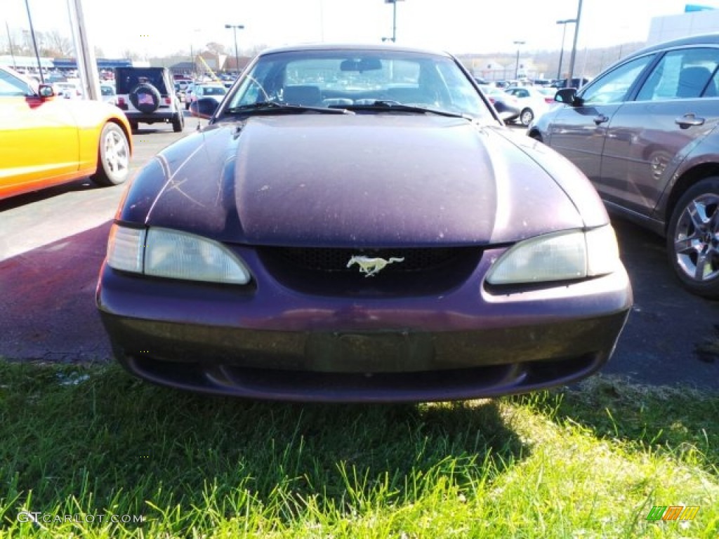 1996 Mustang V6 Coupe - Thistle Metallic / Black photo #3