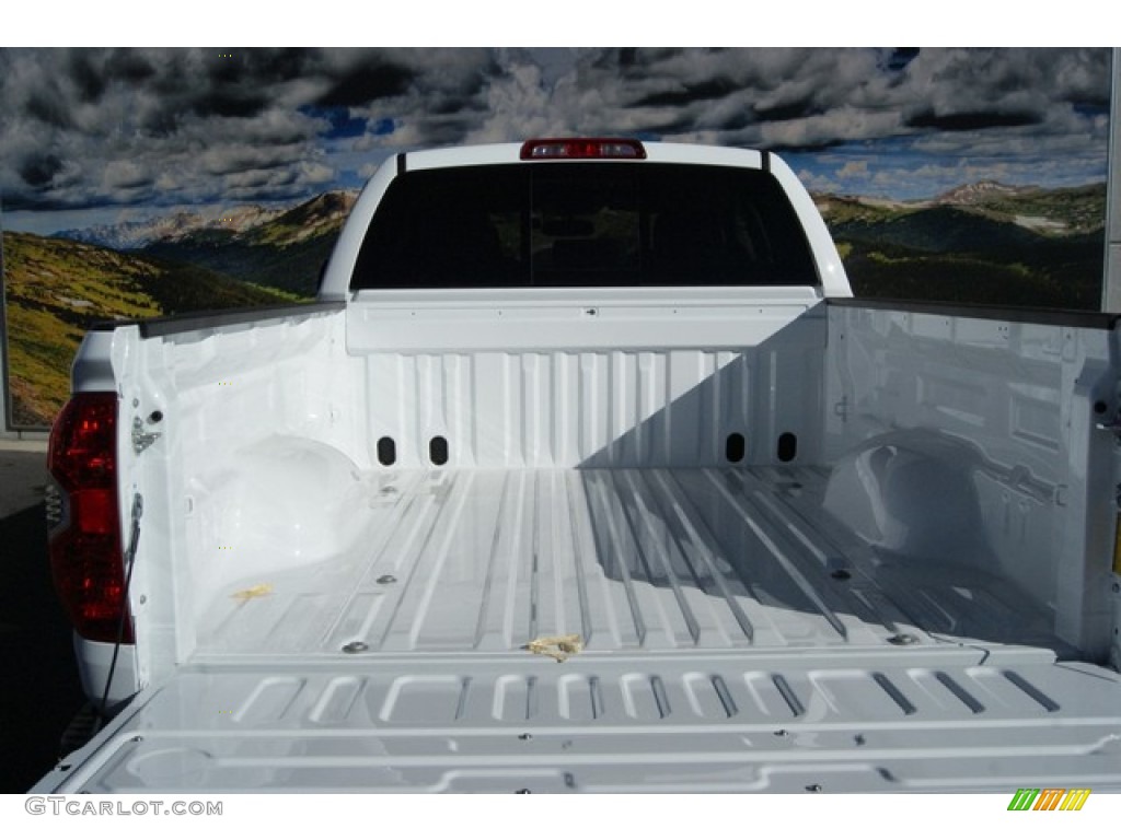 2014 Tundra SR5 TRD Double Cab 4x4 - Super White / Black photo #8