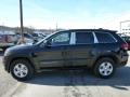 2014 Brilliant Black Crystal Pearl Jeep Grand Cherokee Laredo 4x4  photo #2