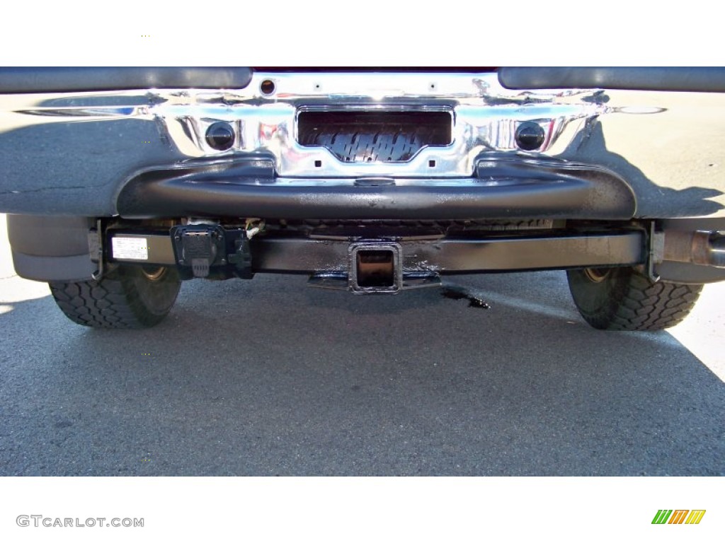 2006 F250 Super Duty Lariat Crew Cab 4x4 - Dark Toreador Red Metallic / Medium Flint photo #16