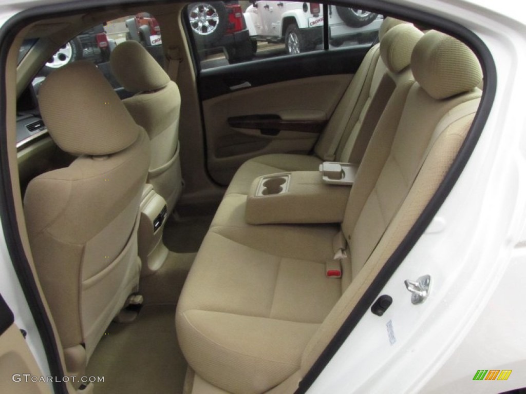 2011 Honda Accord EX Sedan Rear Seat Photos