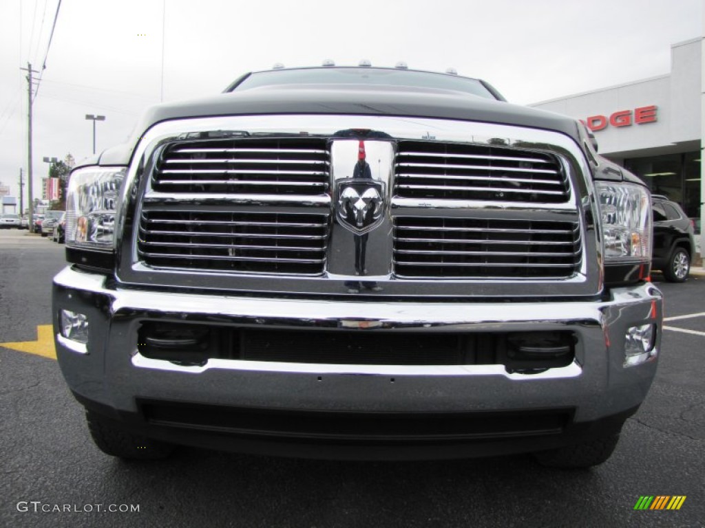 2011 Ram 2500 HD Big Horn Crew Cab 4x4 - Brilliant Black Crystal Pearl / Dark Slate/Medium Graystone photo #2