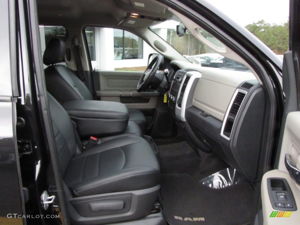 2011 Ram 2500 HD Big Horn Crew Cab 4x4 - Brilliant Black Crystal Pearl / Dark Slate/Medium Graystone photo #17