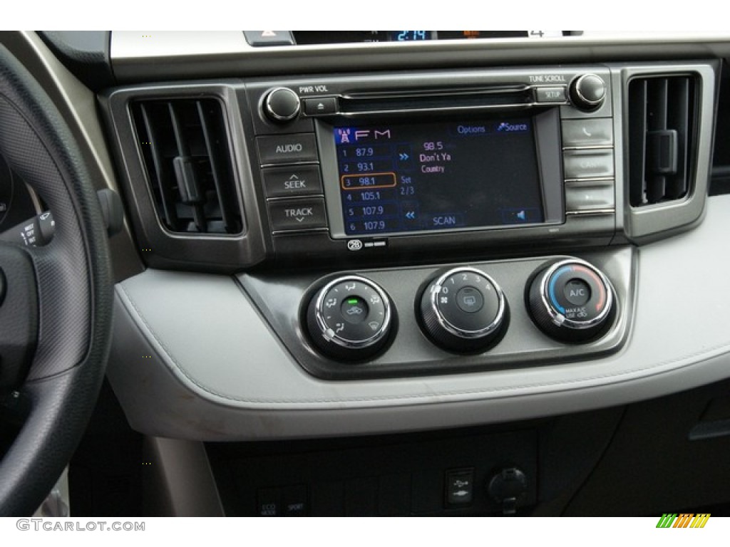 2013 RAV4 LE AWD - Black / Ash photo #6