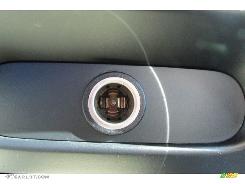 2006 F150 XLT SuperCrew - Oxford White / Tan photo #31