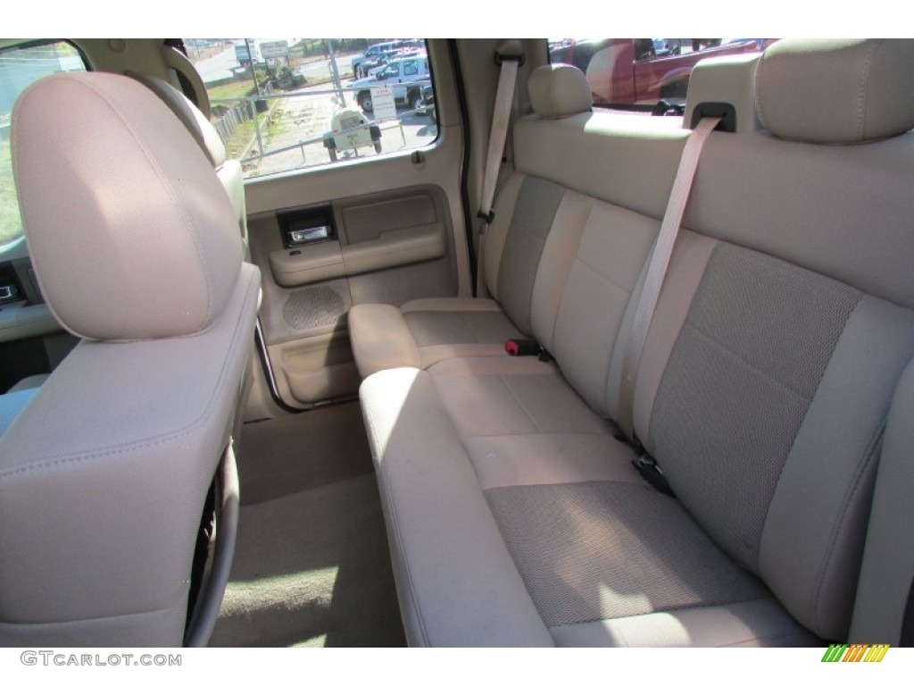 2006 F150 XLT SuperCrew - Oxford White / Tan photo #53