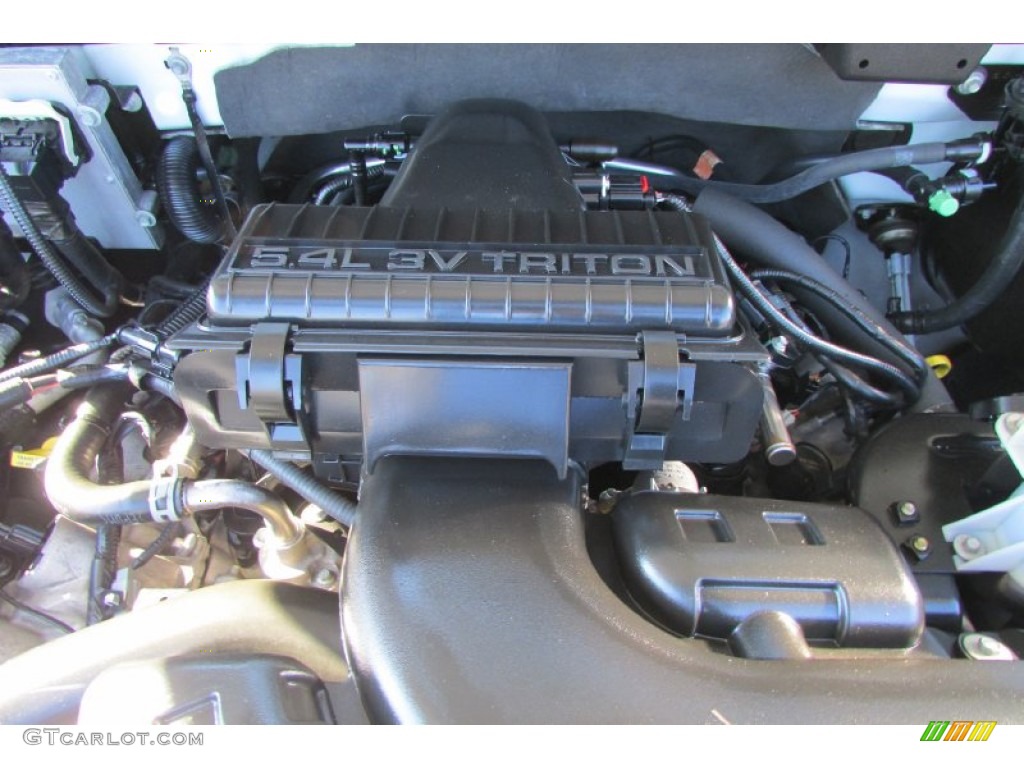2006 F150 XLT SuperCrew - Oxford White / Tan photo #60