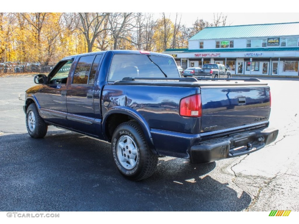 2004 S10 LS Crew Cab 4x4 - Indigo Blue Metallic / Graphite photo #4