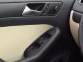 Pure White - Jetta SE Sedan Photo No. 16