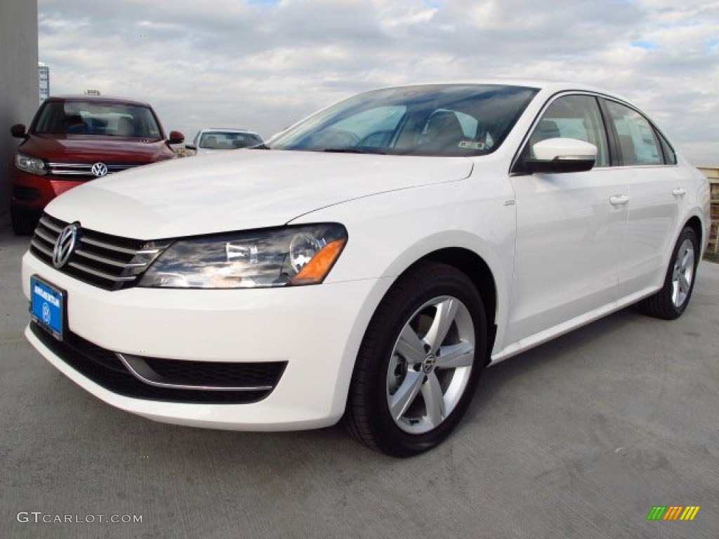 2014 Passat 1.8T Wolfsburg Edition - Candy White / Cornsilk Beige photo #3