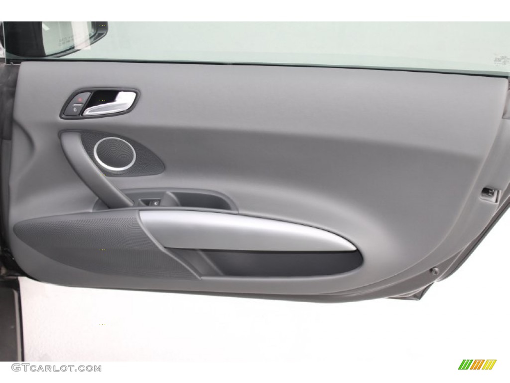 2009 Audi R8 4.2 FSI quattro Door Panel Photos