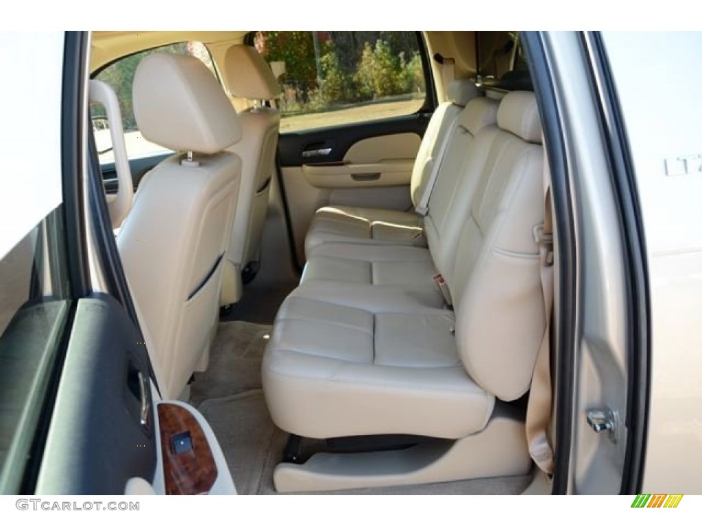 2007 Avalanche LTZ 4WD - Silver Birch Metallic / Ebony/Light Cashmere photo #11