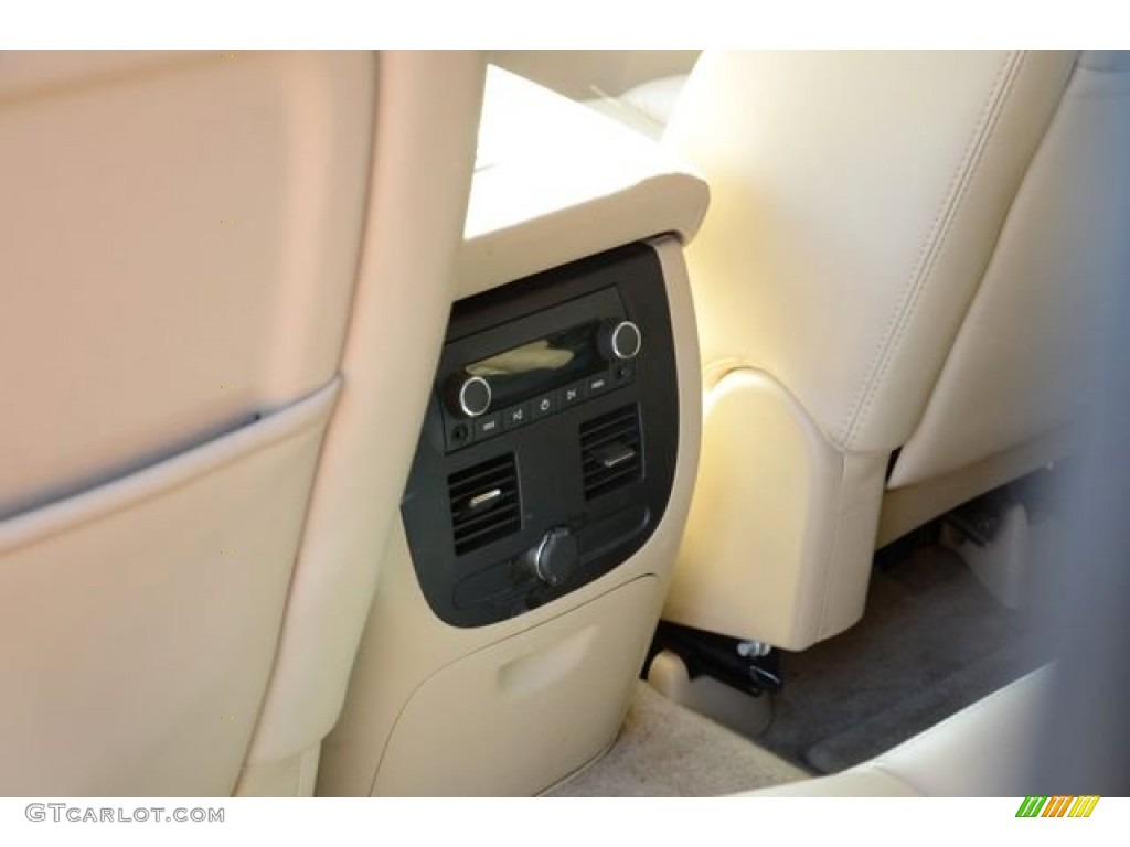 2007 Avalanche LTZ 4WD - Silver Birch Metallic / Ebony/Light Cashmere photo #12