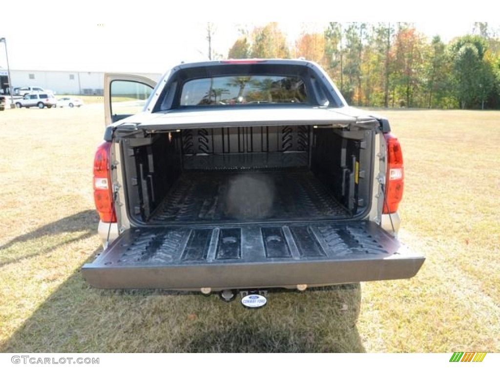 2007 Avalanche LTZ 4WD - Silver Birch Metallic / Ebony/Light Cashmere photo #15