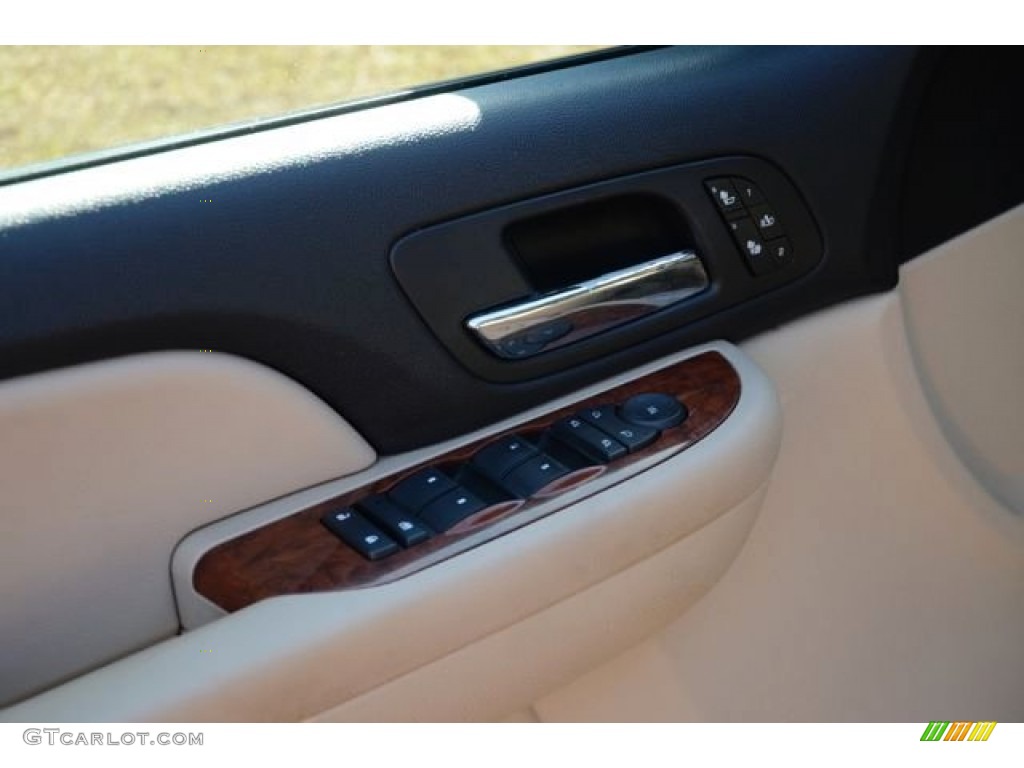 2007 Avalanche LTZ 4WD - Silver Birch Metallic / Ebony/Light Cashmere photo #21