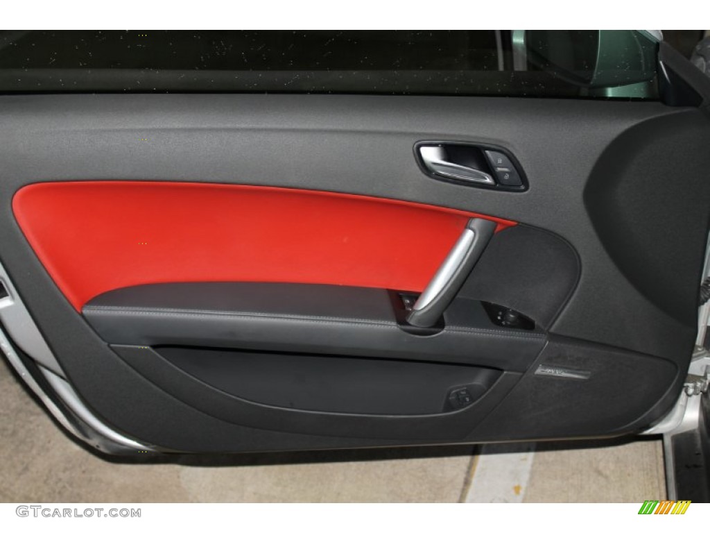 2010 Audi TT 2.0 TFSI quattro Coupe Magma Red Nappa Leather Door Panel Photo #88181222