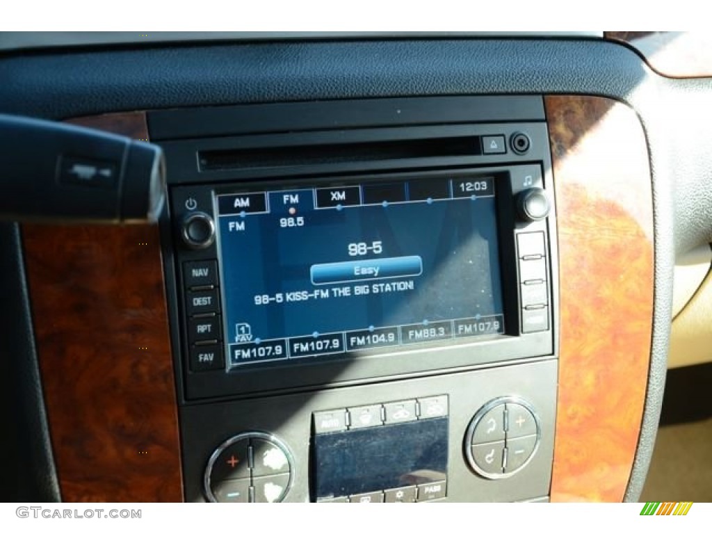 2007 Avalanche LTZ 4WD - Silver Birch Metallic / Ebony/Light Cashmere photo #28