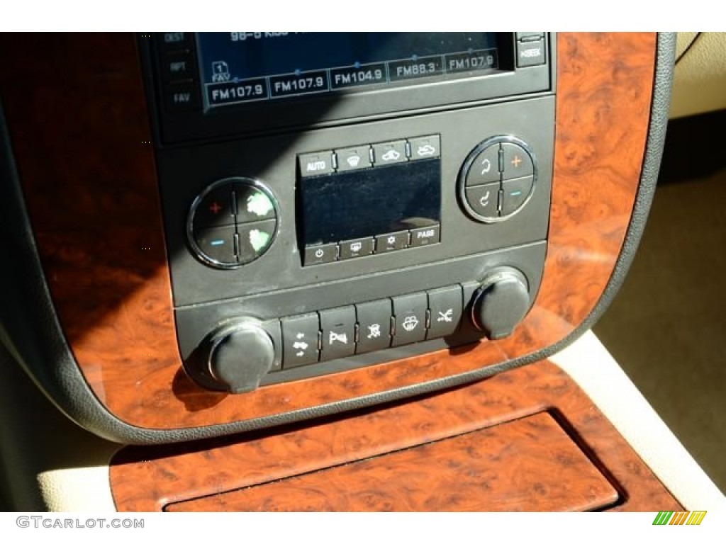 2007 Avalanche LTZ 4WD - Silver Birch Metallic / Ebony/Light Cashmere photo #29