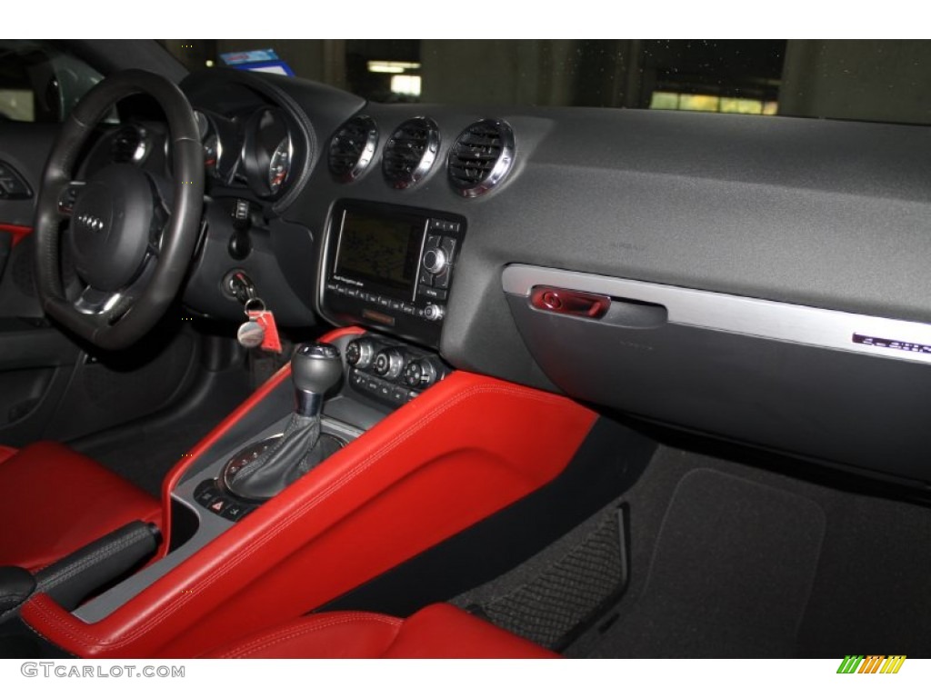 2010 Audi TT 2.0 TFSI quattro Coupe Magma Red Nappa Leather Dashboard Photo #88181525