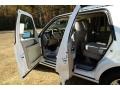 2014 White Platinum Ford Expedition Limited  photo #12