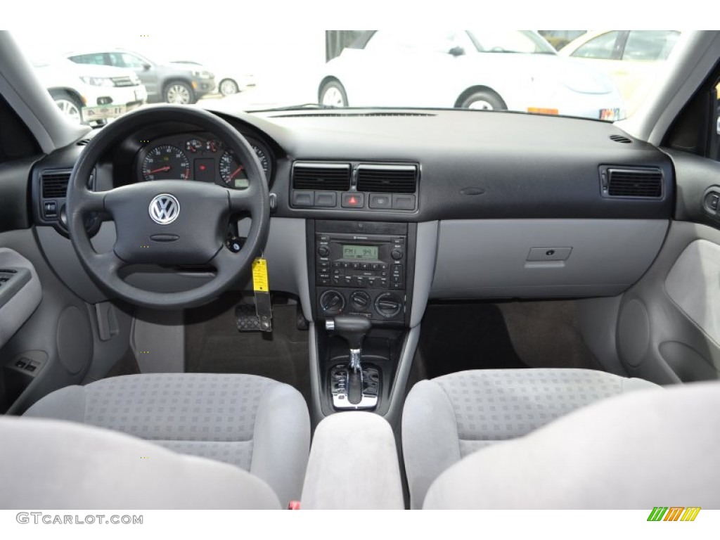 2002 Volkswagen Golf GLS Sedan Beige Dashboard Photo #88185947