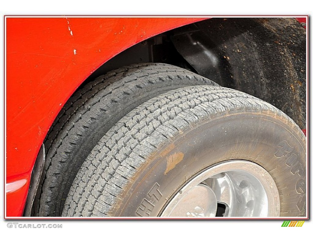 2007 Ram 3500 Laramie Quad Cab Dually - Flame Red / Medium Slate Gray photo #17