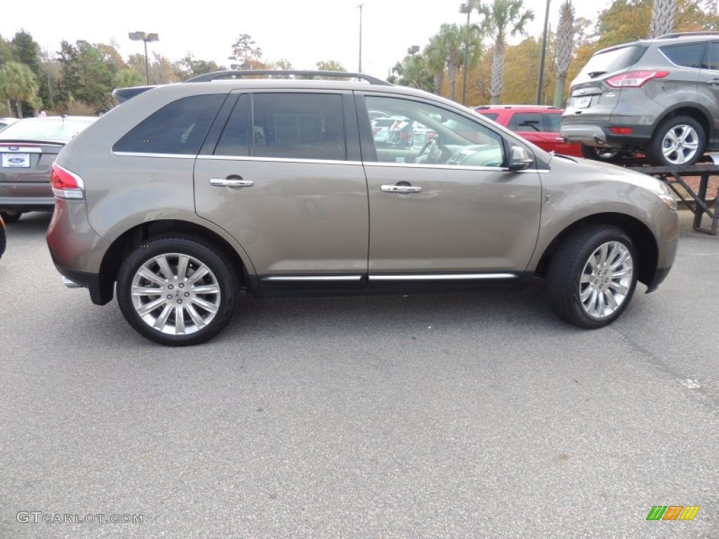 2012 MKX FWD - Mineral Gray Metallic / Charcoal Black photo #13