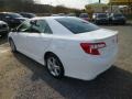 Super White - Camry SE Photo No. 4