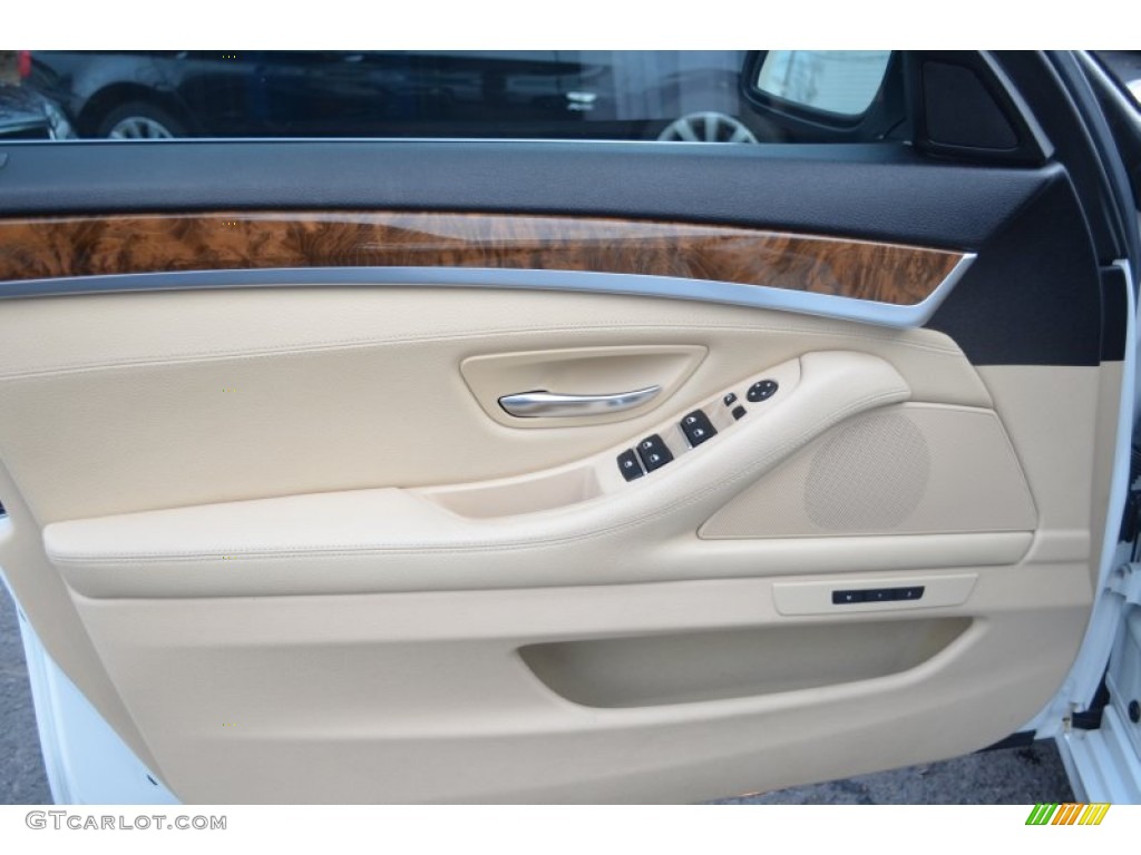 2011 BMW 5 Series 535i xDrive Sedan Venetian Beige Door Panel Photo #88195515