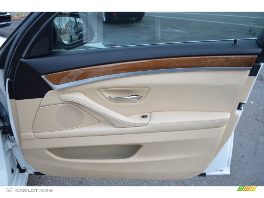 2011 BMW 5 Series 535i xDrive Sedan Venetian Beige Door Panel Photo #88195611