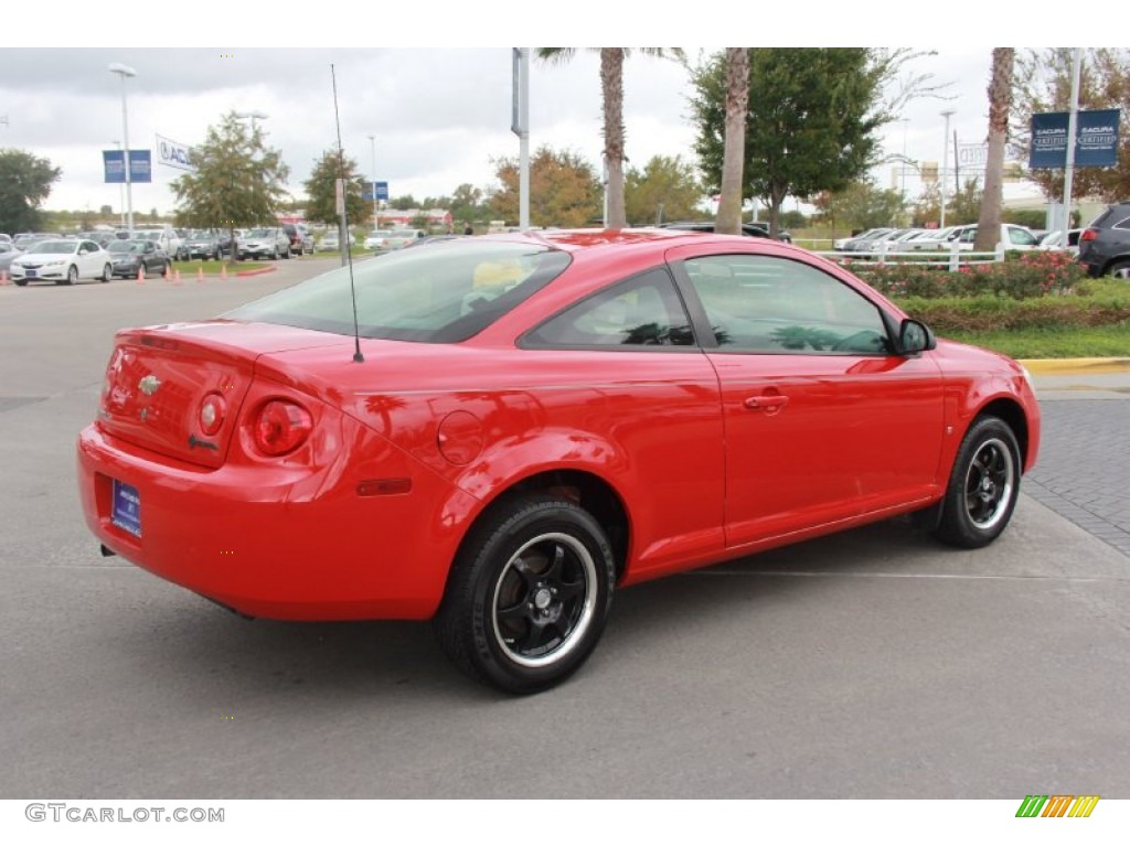 2007 Cobalt LS Coupe - Victory Red / Gray photo #8
