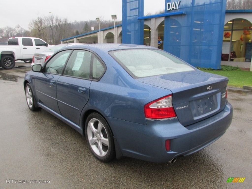 2008 Legacy 2.5i Sedan - Newport Blue Pearl / Off Black photo #4