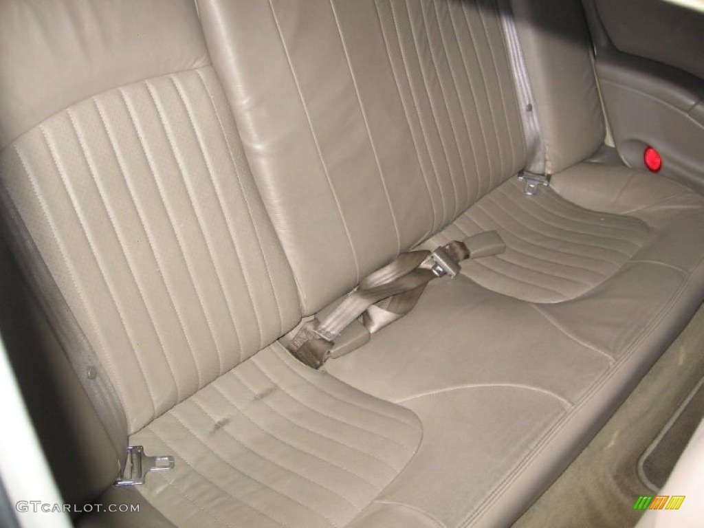 1999 Grand Am GT Sedan - Arctic White / Camel photo #13