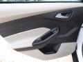 2014 Oxford White Ford Focus SE Sedan  photo #14