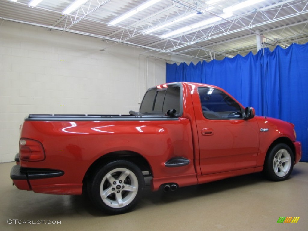2000 F150 SVT Lightning - Bright Red / Medium Graphite photo #8