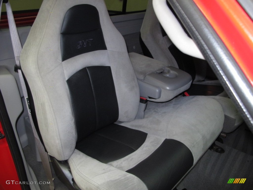 2000 F150 SVT Lightning - Bright Red / Medium Graphite photo #17