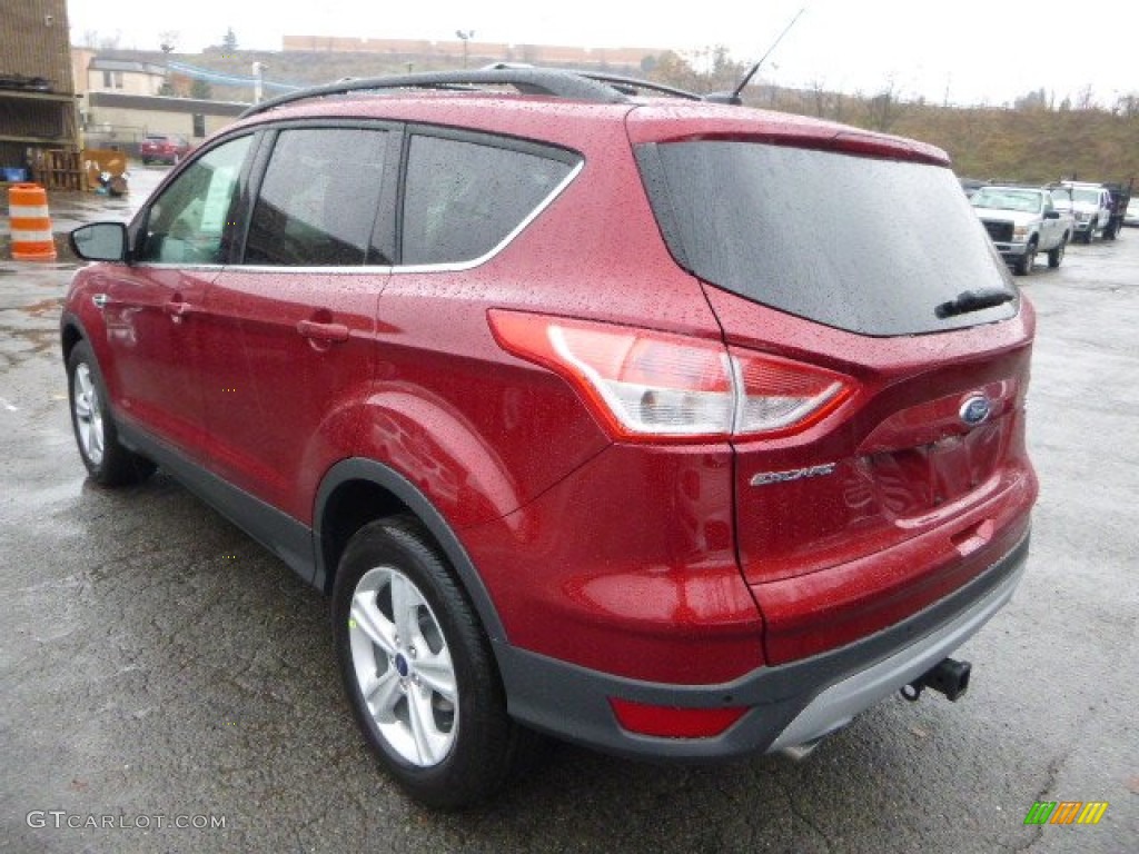 2014 Escape SE 2.0L EcoBoost 4WD - Ruby Red / Charcoal Black photo #3