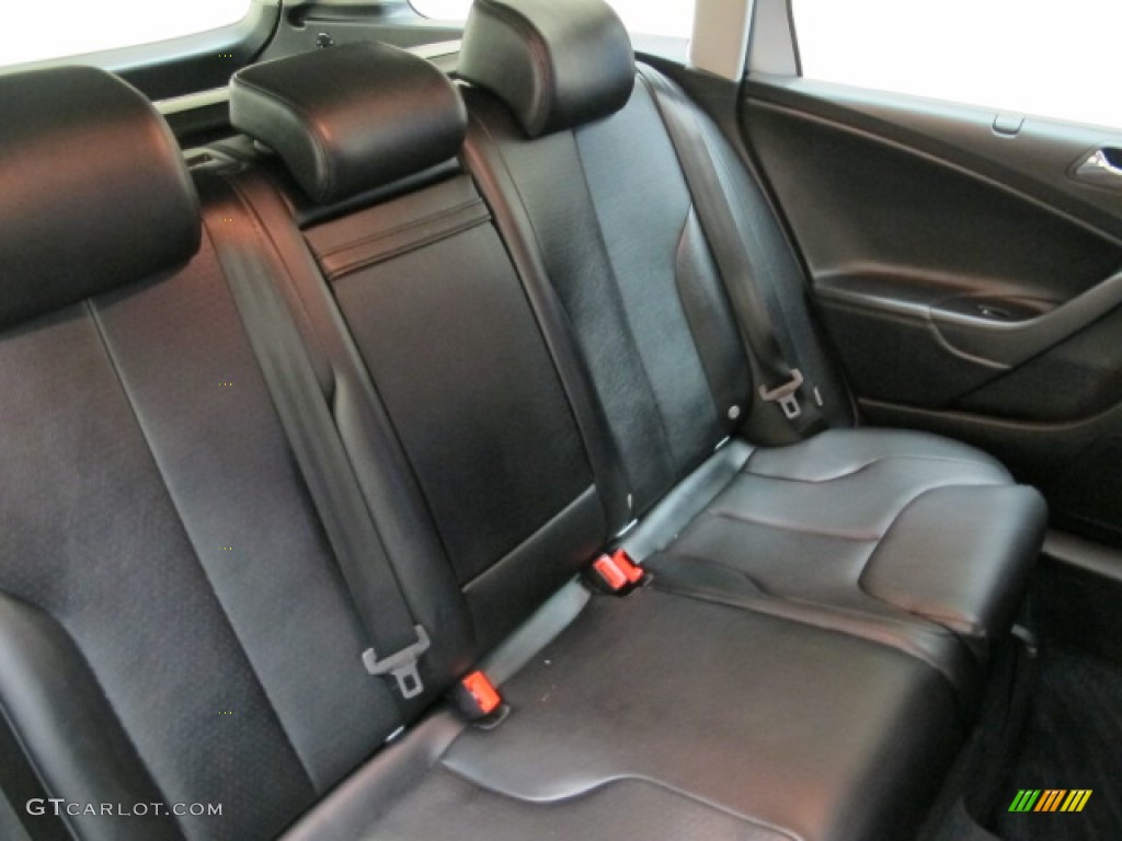 2008 Passat Turbo Wagon - Reflex Silver / Black photo #18