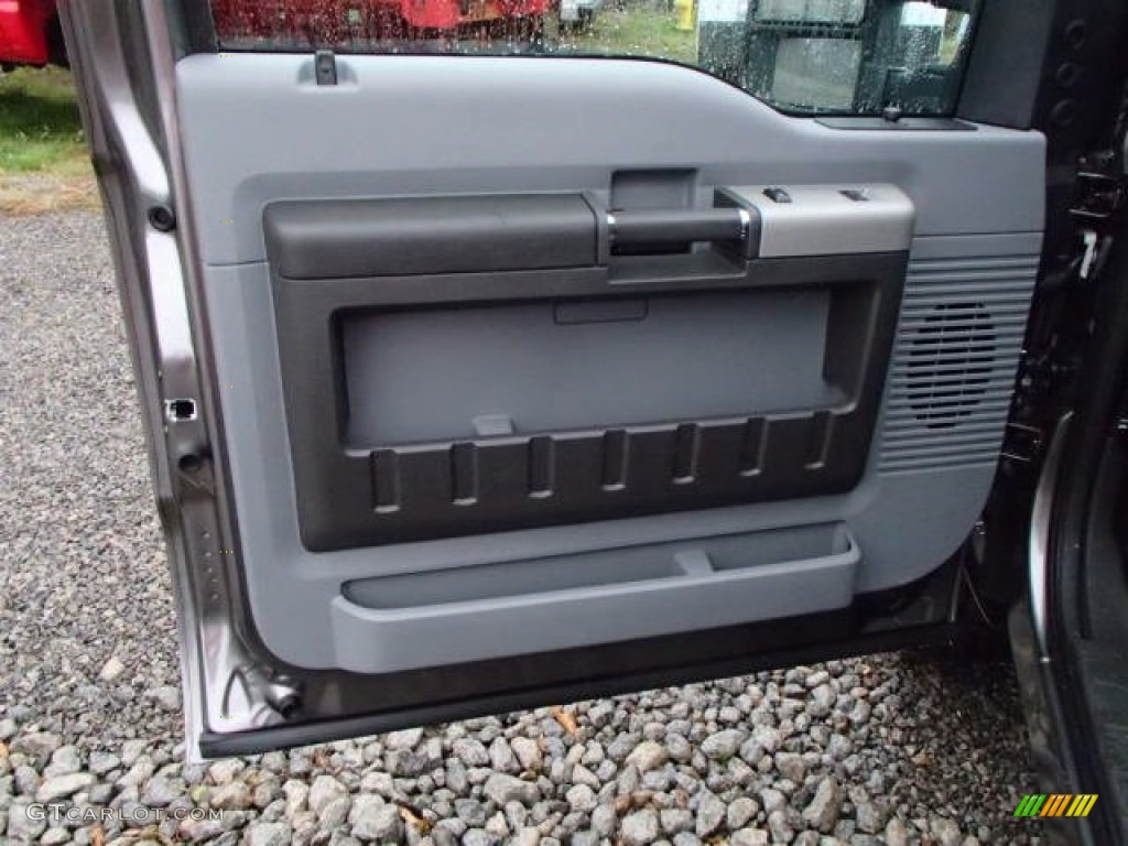2014 F350 Super Duty XLT Regular Cab 4x4 - Sterling Gray Metallic / Steel photo #13