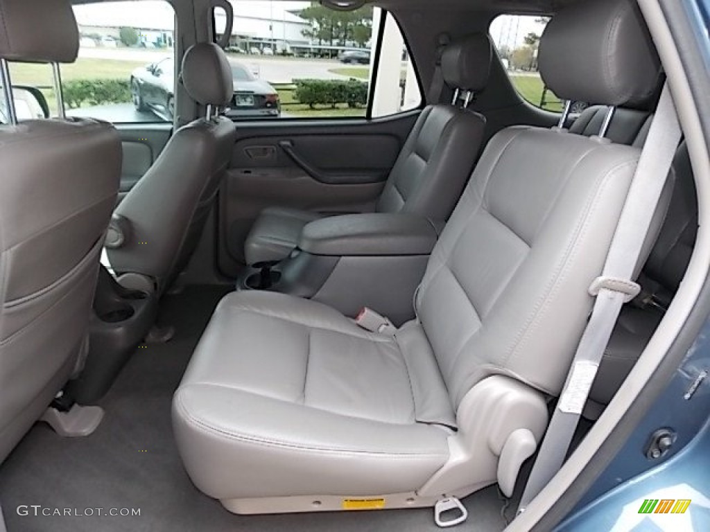 2007 Sequoia SR5 - Bluesteel Mica / Light Charcoal photo #4