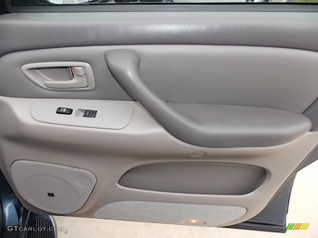 2007 Sequoia SR5 - Bluesteel Mica / Light Charcoal photo #26