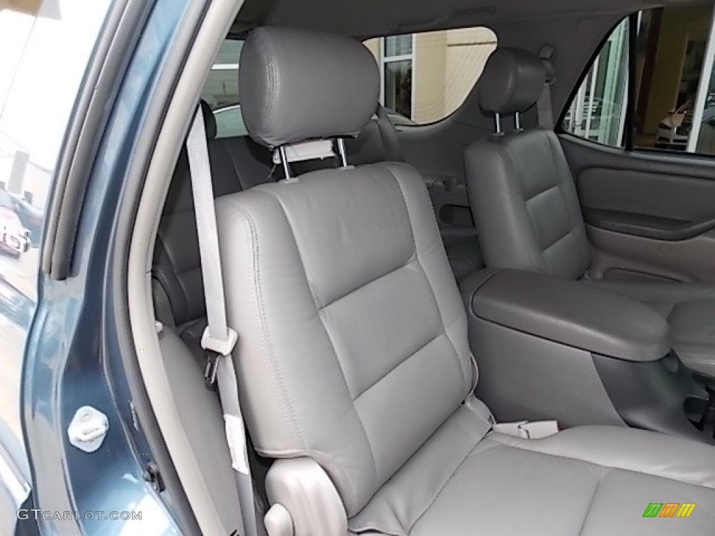 2007 Sequoia SR5 - Bluesteel Mica / Light Charcoal photo #29
