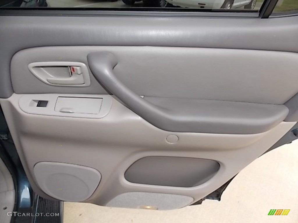 2007 Sequoia SR5 - Bluesteel Mica / Light Charcoal photo #30
