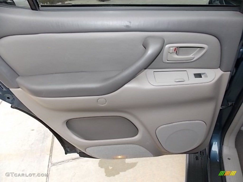 2007 Sequoia SR5 - Bluesteel Mica / Light Charcoal photo #34