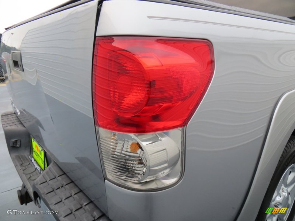 2008 Tundra SR5 CrewMax - Silver Sky Metallic / Graphite Gray photo #20