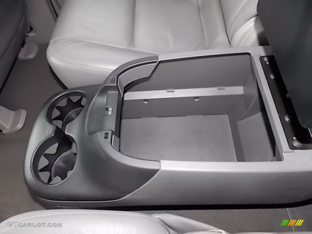 2007 Sequoia SR5 - Bluesteel Mica / Light Charcoal photo #36