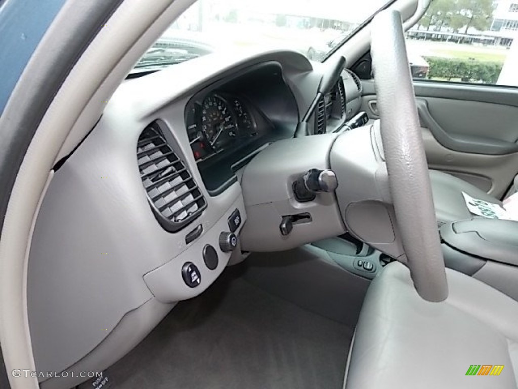 2007 Sequoia SR5 - Bluesteel Mica / Light Charcoal photo #41