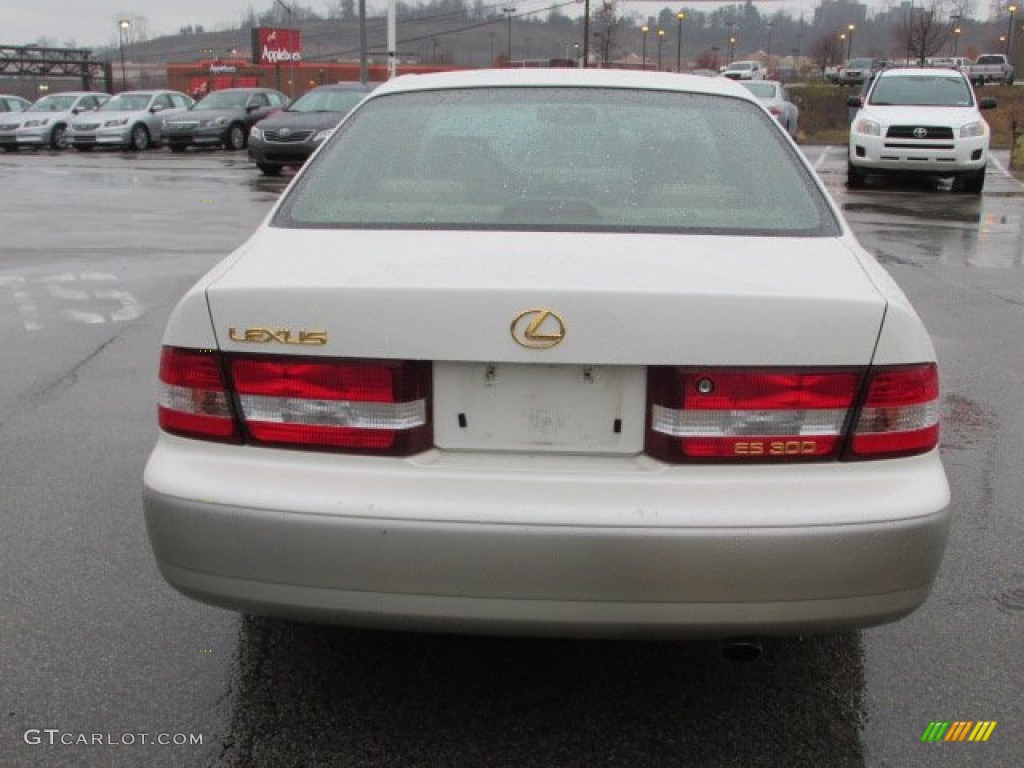 2000 ES 300 Sedan - Diamond White Pearl / Ivory photo #8
