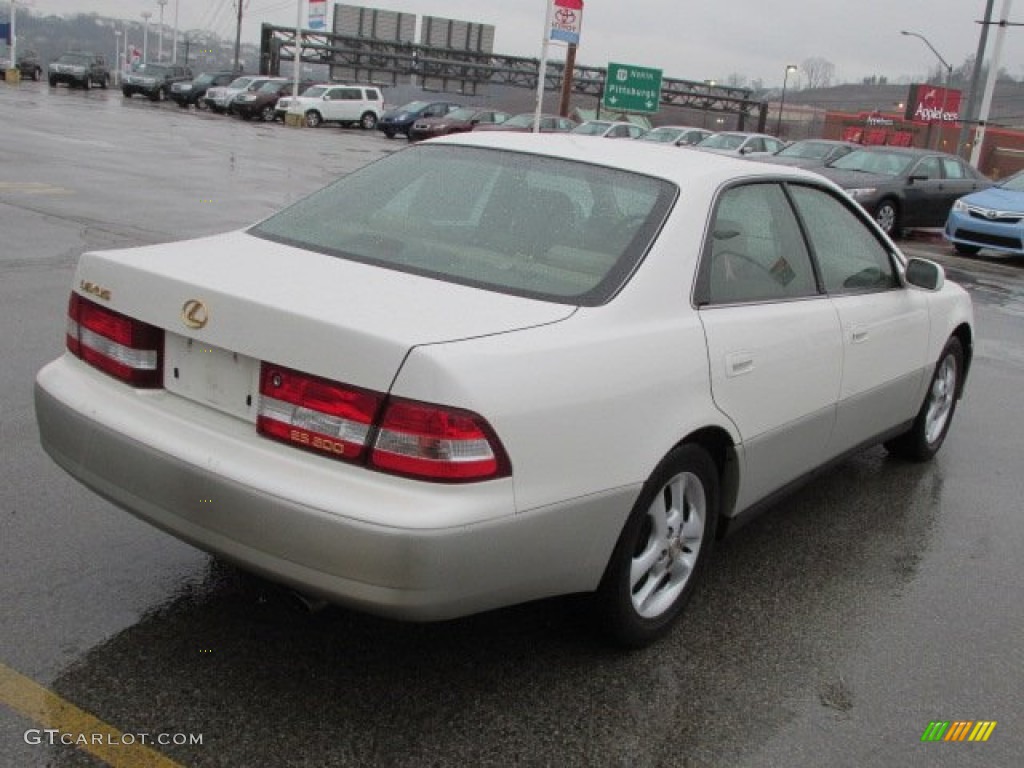 2000 ES 300 Sedan - Diamond White Pearl / Ivory photo #9