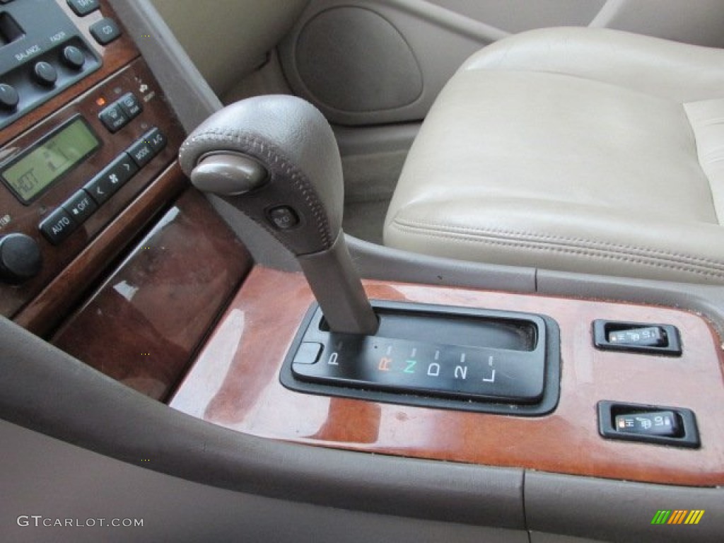 2000 Lexus ES 300 Sedan 4 Speed Automatic Transmission Photo #88211628